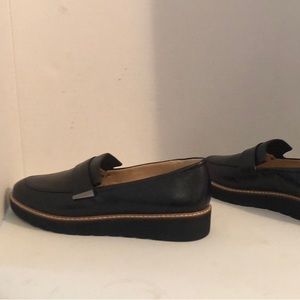 Neutralizers black shoes